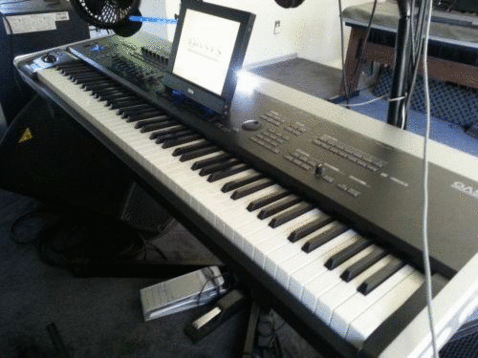 price of yamaha keyboard psr s950