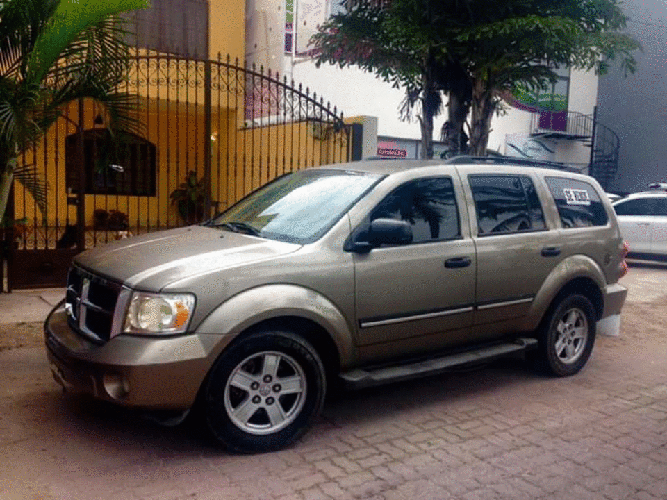 Mano a Mano - Dodge Durango 07 HEMI SLT